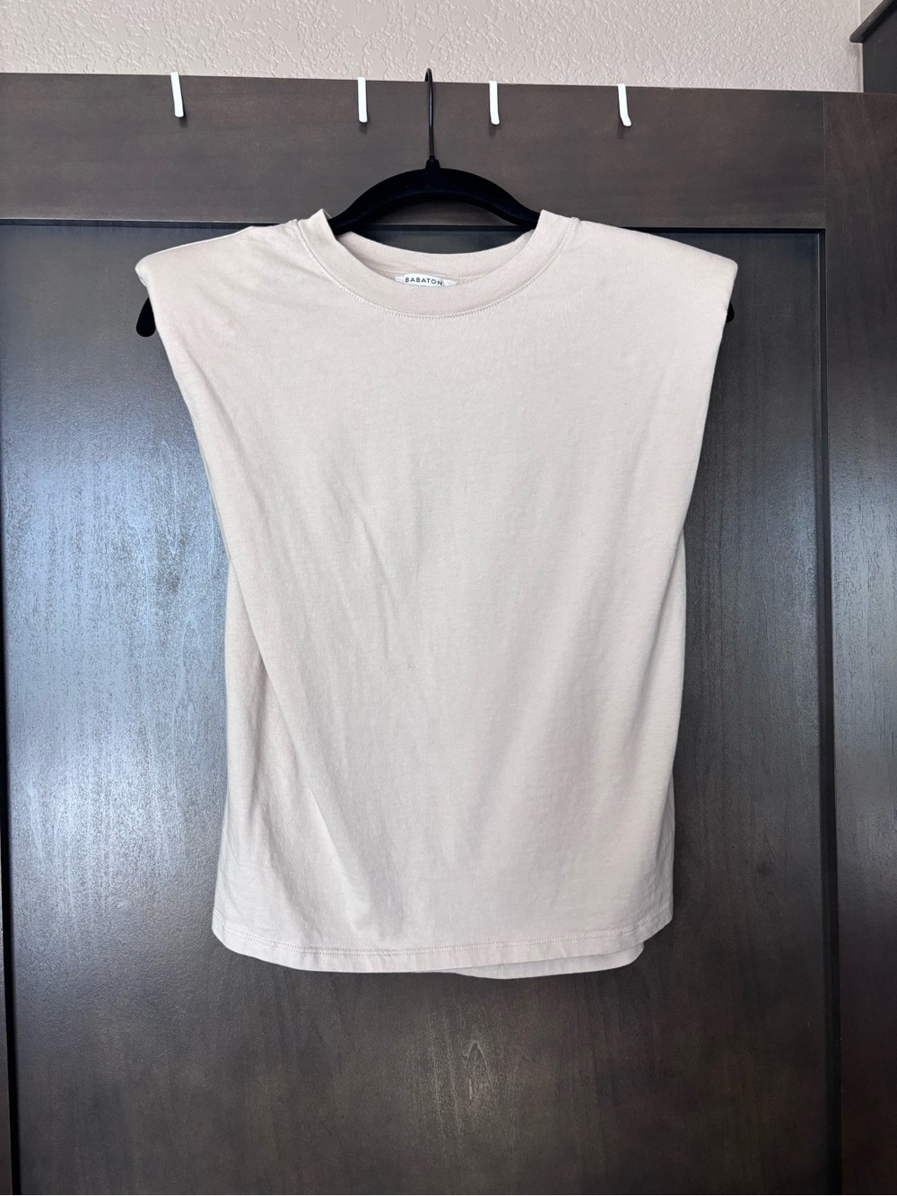 Aritzia cream Shoulder-Pad Crewneck Top - - Picture 6 of 6